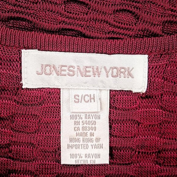 Vintage Jones New York Burgundy Red Knit V-Neck Sweater - Picture 4 of 5